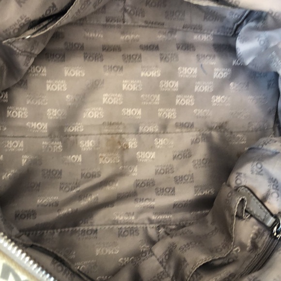 MICHAEL KORS Signature light gray Grayson Satchel handbag. - Picture 14 of 16